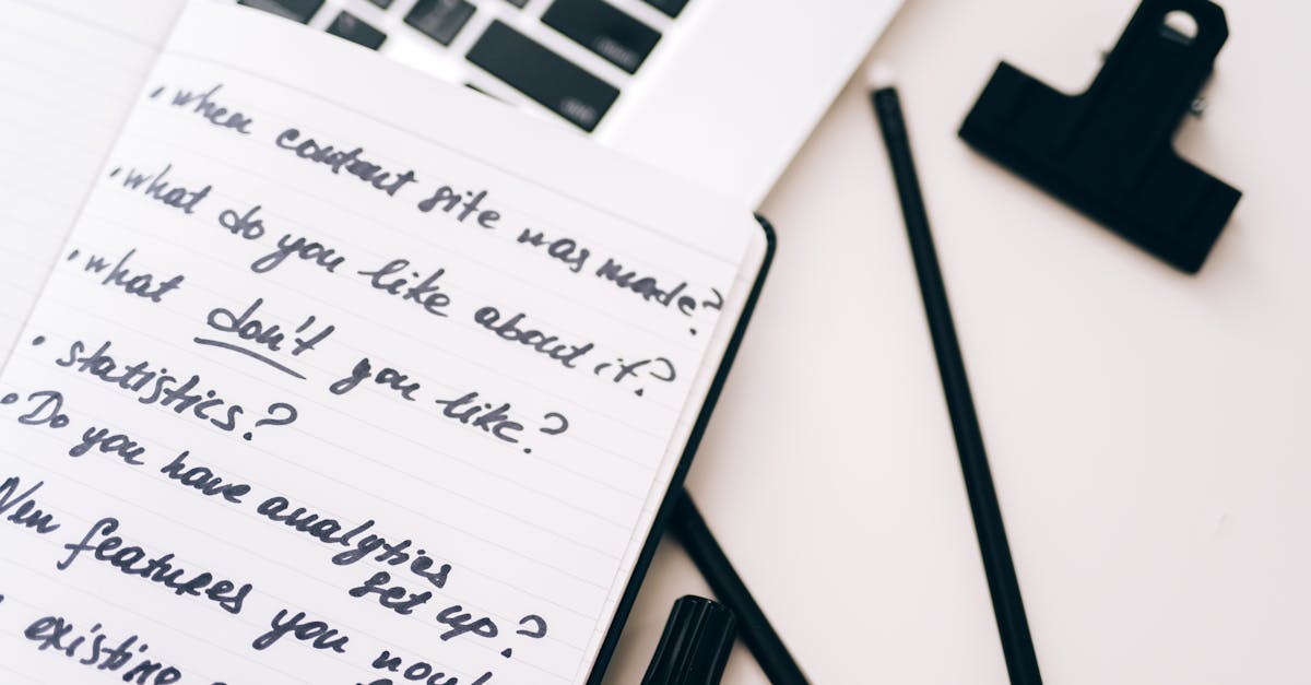 零代码做文学专题页:用 HTMLPAGE 完成封面、赏析、注释、延伸阅读闭环