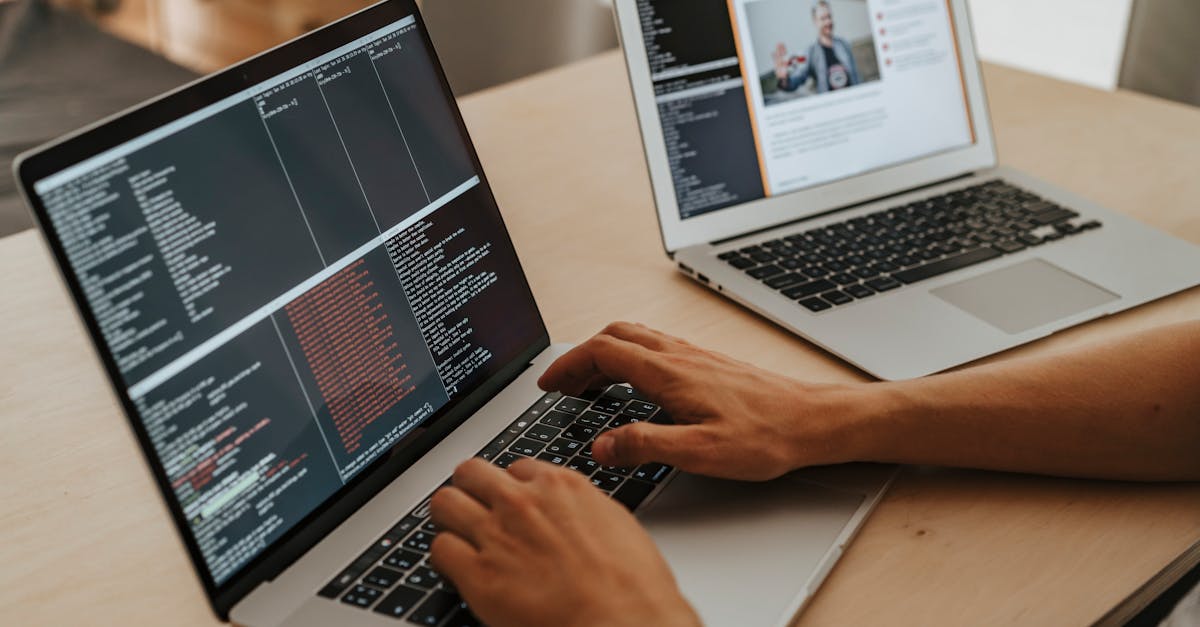 TypeScript 与 OpenAPI 契约协同：生成代码、手写类型与版本演进怎么取舍