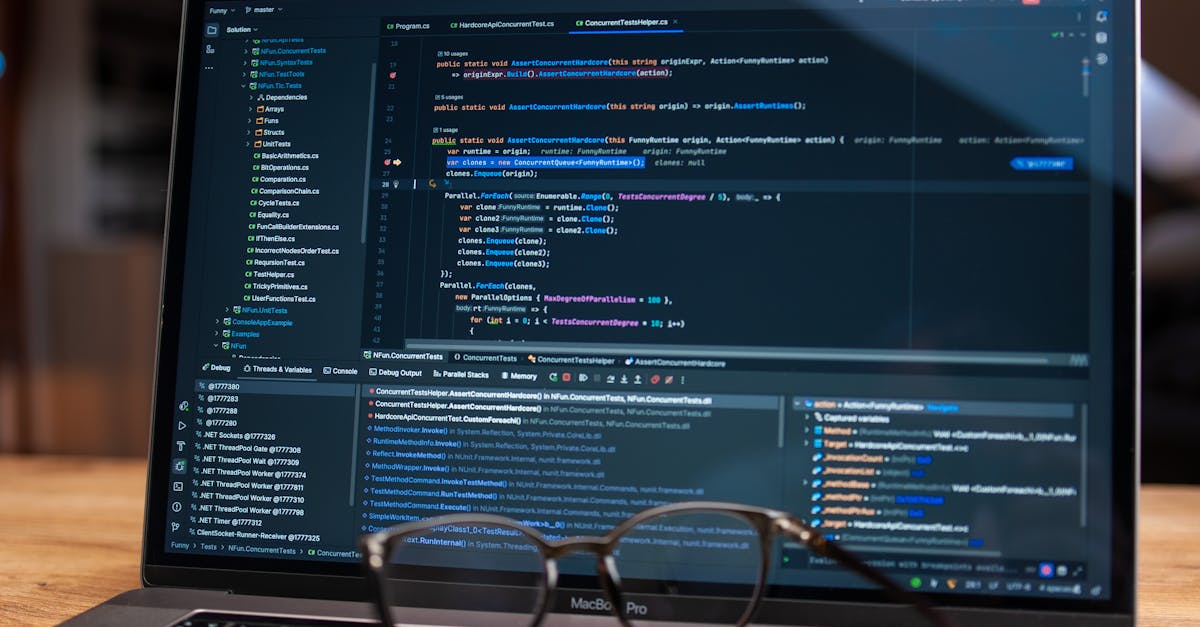 AI 驱动的测试用例生成：从提示生成走向可维护测试资产