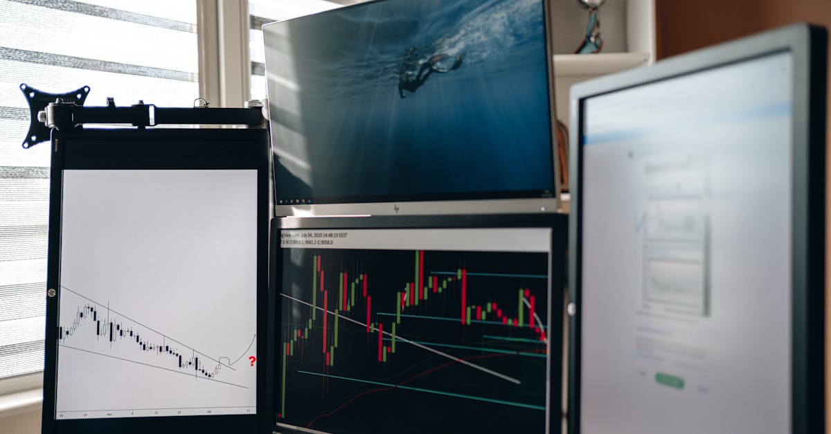 Next.js 多租户架构设计：从域名隔离到运行时边界的系统选择